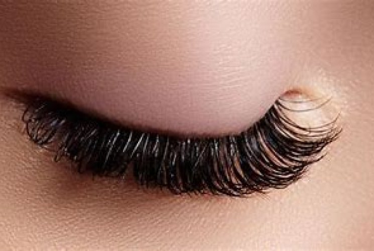 Eyelash Extensions: Everything You Need to Know Before Your Appointment
