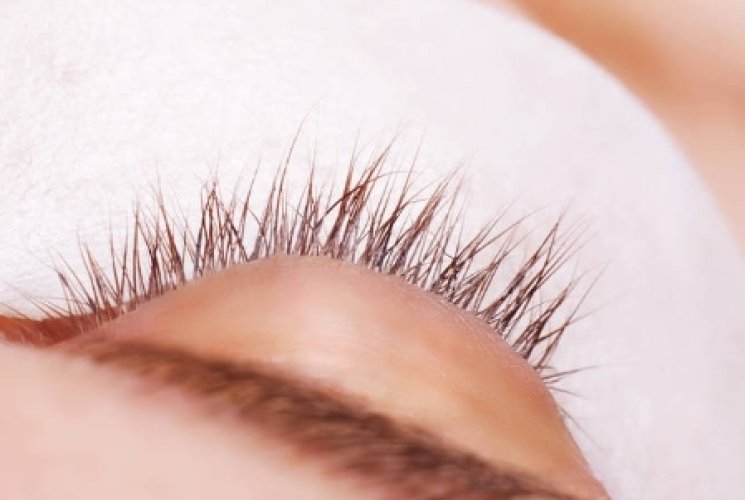 Transform Your Eyes with Eyelash Extensions: The Beauty Secret Every Woman Needs